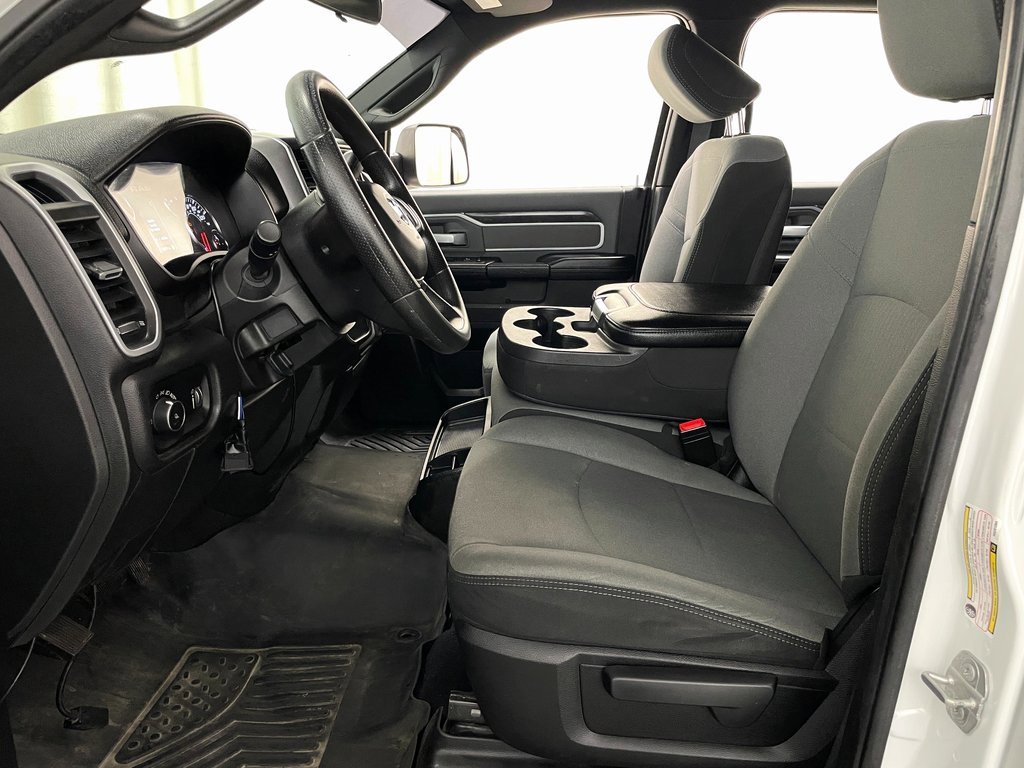 Used 2022 RAM 3500 Big Horn image 7