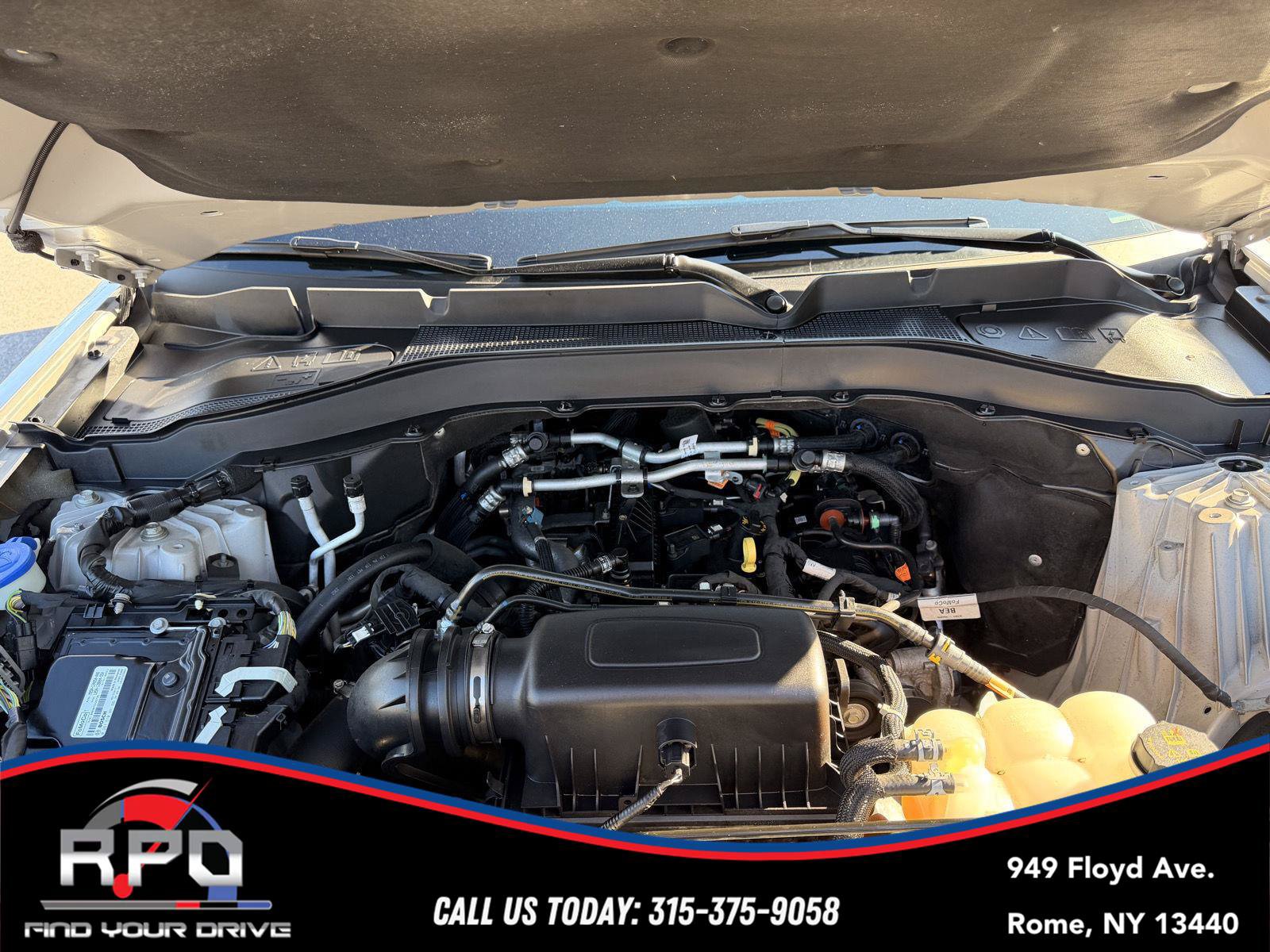 Used 2022 Ford Explorer XLT AWD/4WD image 11