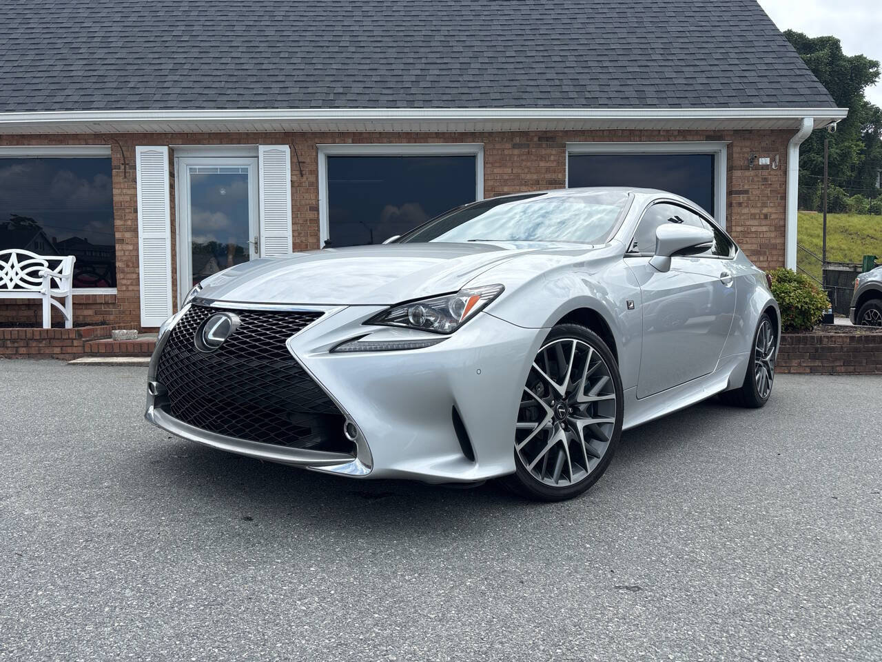 Used 2017 Lexus RC 350 F Sport RWD image 4