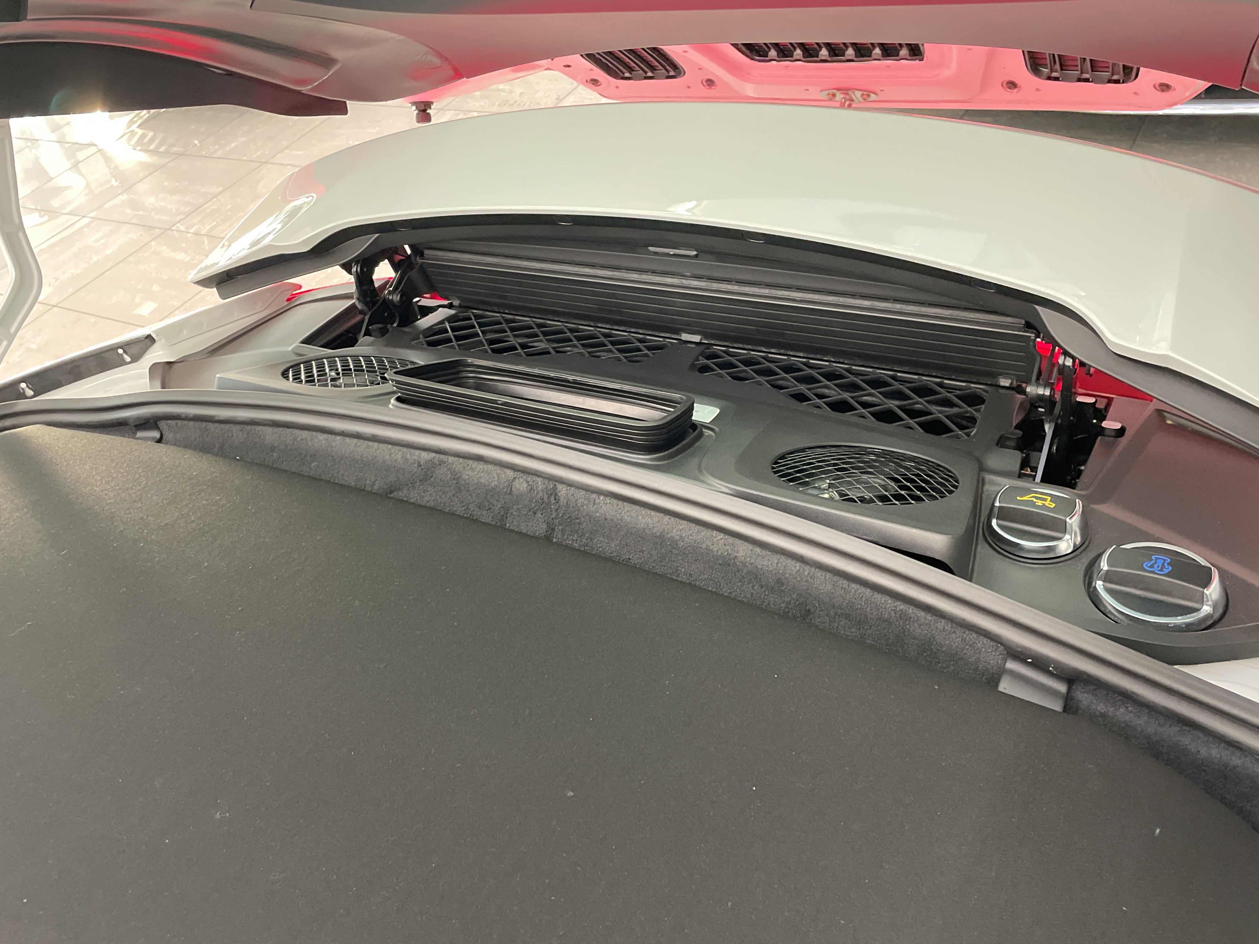 Used 2019 Porsche 911 Targa 4S image 17