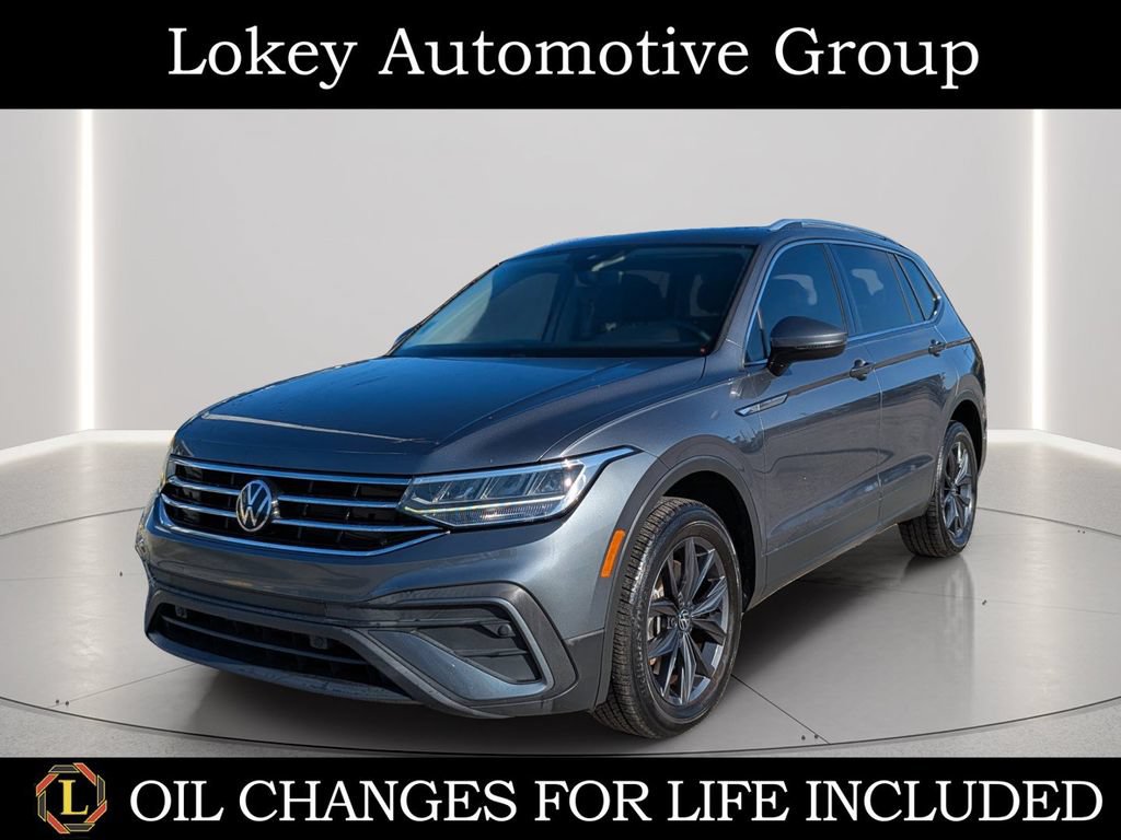 Certified 2023 Volkswagen Tiguan SE