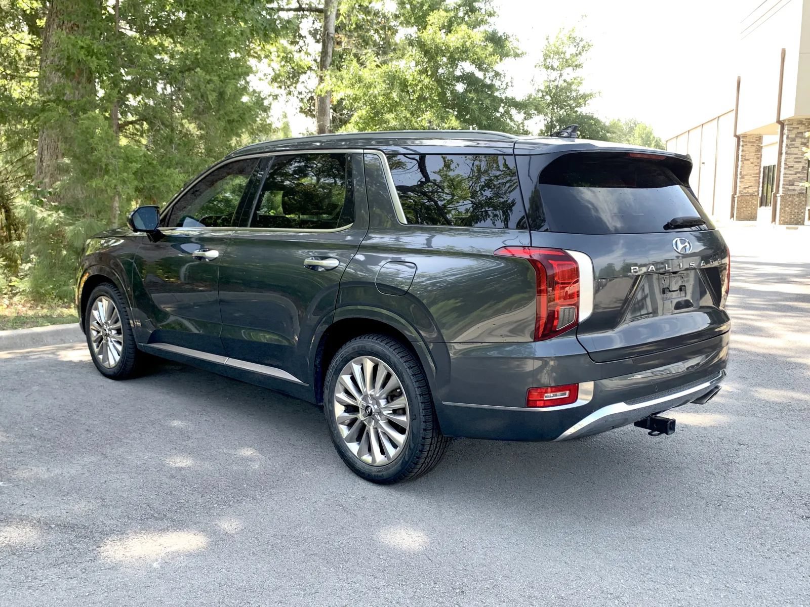 Used 2020 Hyundai Palisade Limited FWD image 5