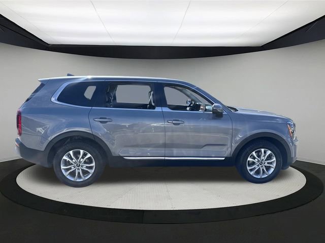 Used 2022 Kia Telluride LX image 5