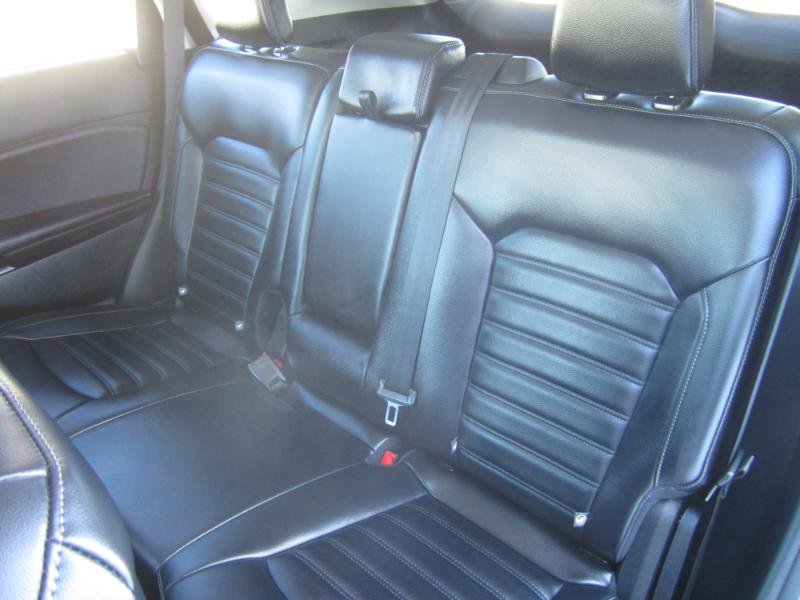 Used 2023 Ford Edge SEL w/ Convenience Package image 12