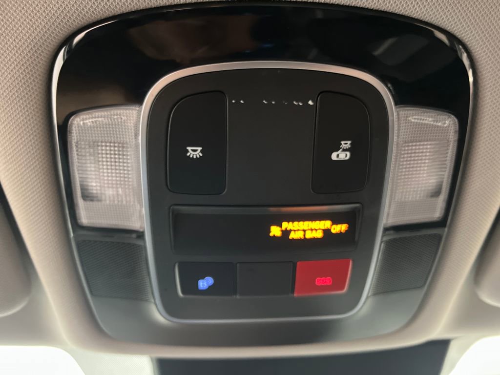 Used 2025 Hyundai Sonata SE FWD image 22