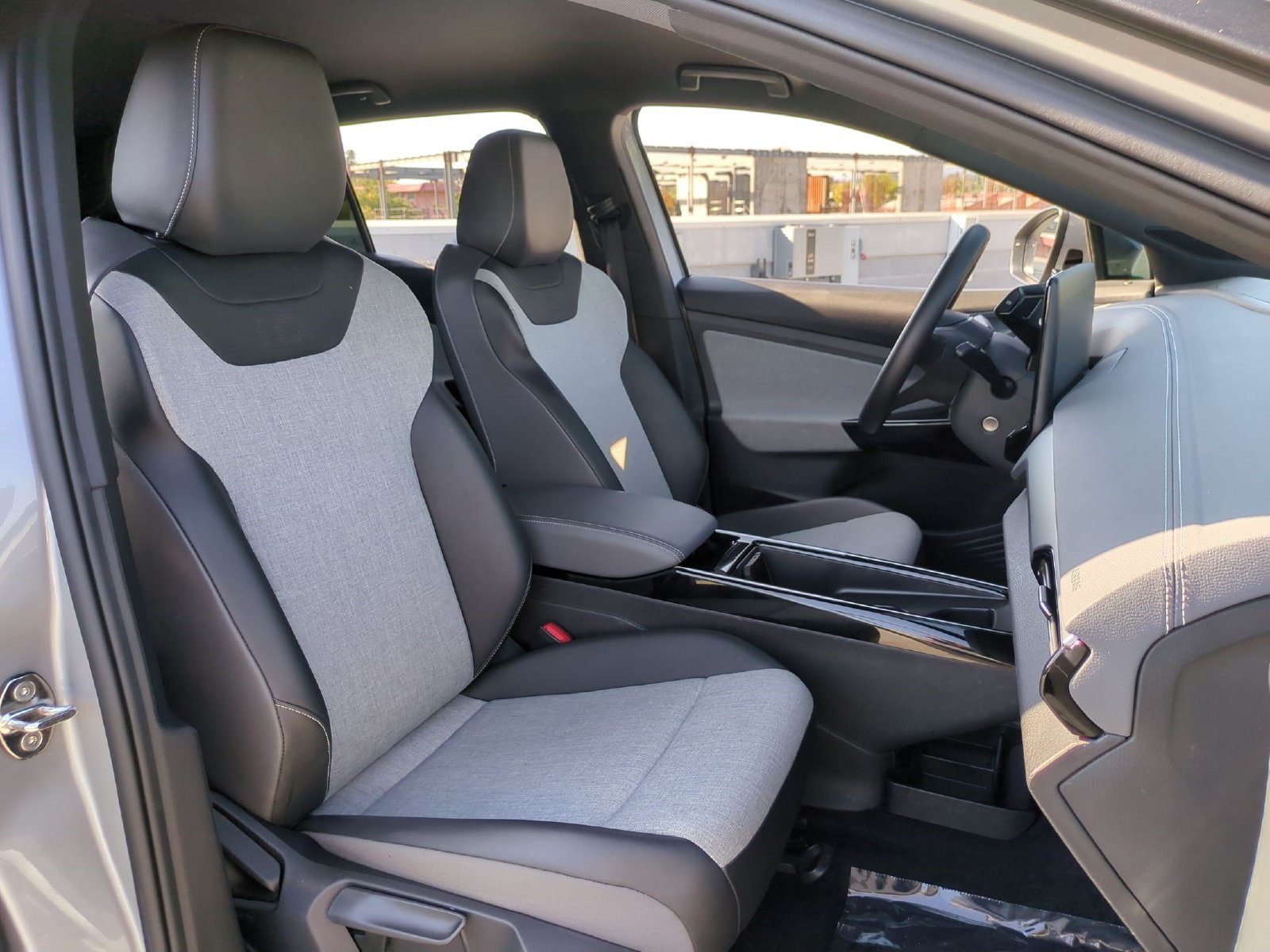 Used 2023 Volkswagen ID.4 Pro RWD image 26