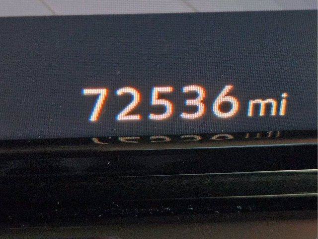 Used 2022 Volkswagen GTI SE FWD image 36
