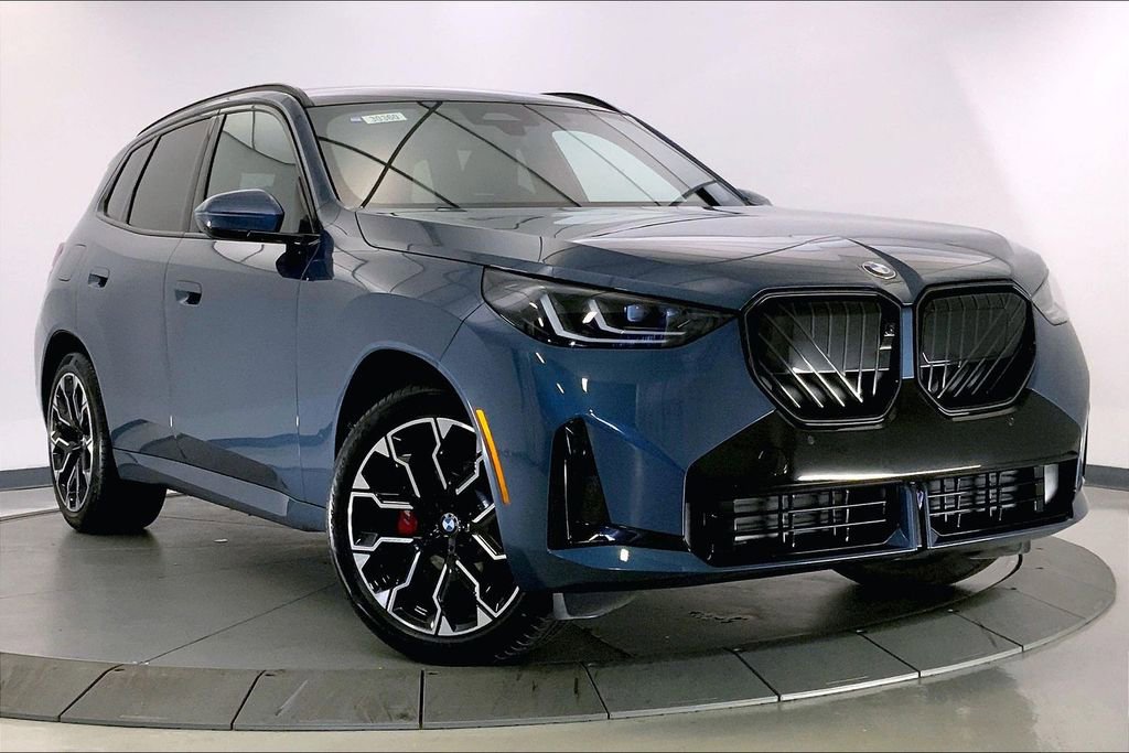 Certified 2025 BMW X3 xDrive30i w/ Premium Package image 1
