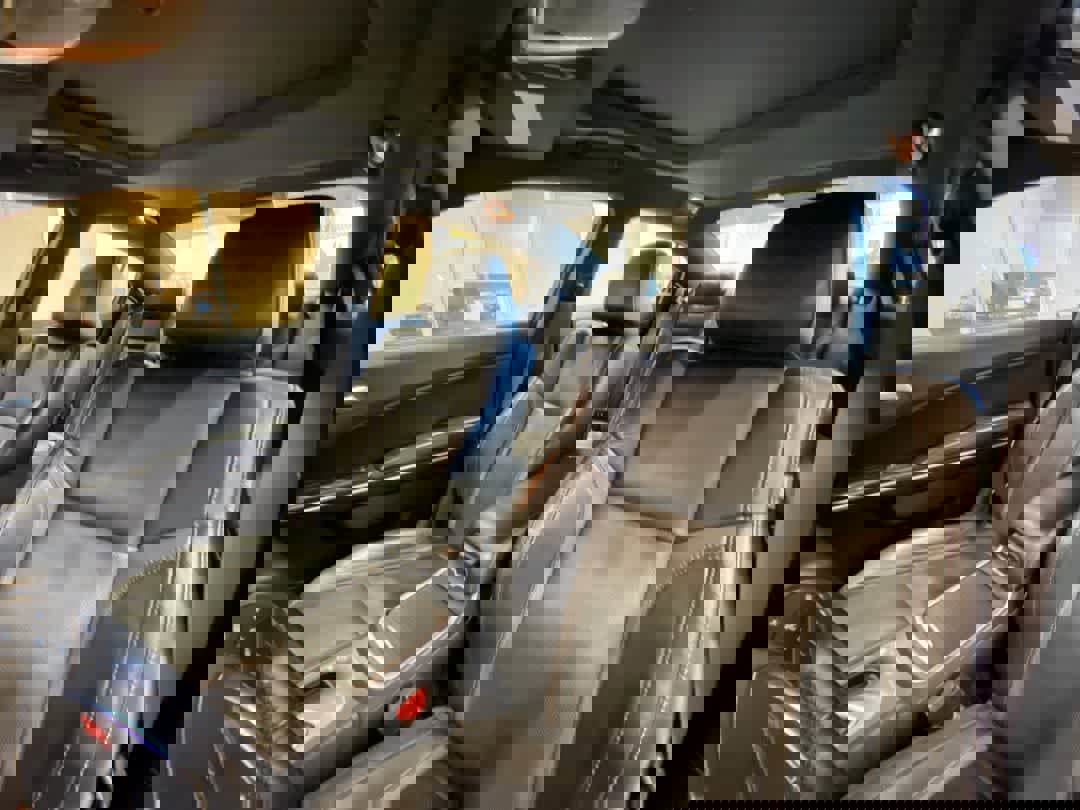 Used 2022 Dodge Charger SXT w/ Leather Interior Group image 13