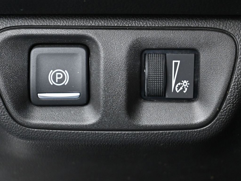 Used 2018 GMC Acadia SLT image 16