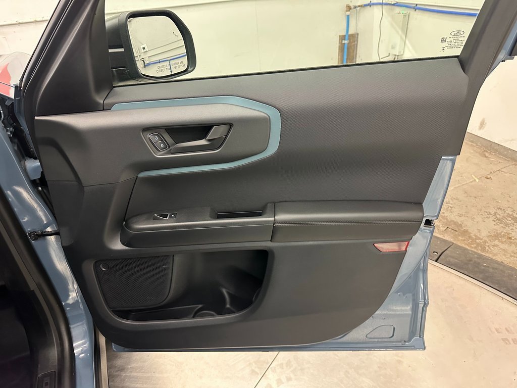 Used 2024 Ford Bronco Sport Badlands image 29