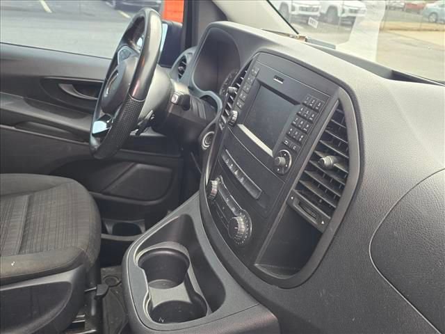 Used 2016 Mercedes-Benz Metris image 18