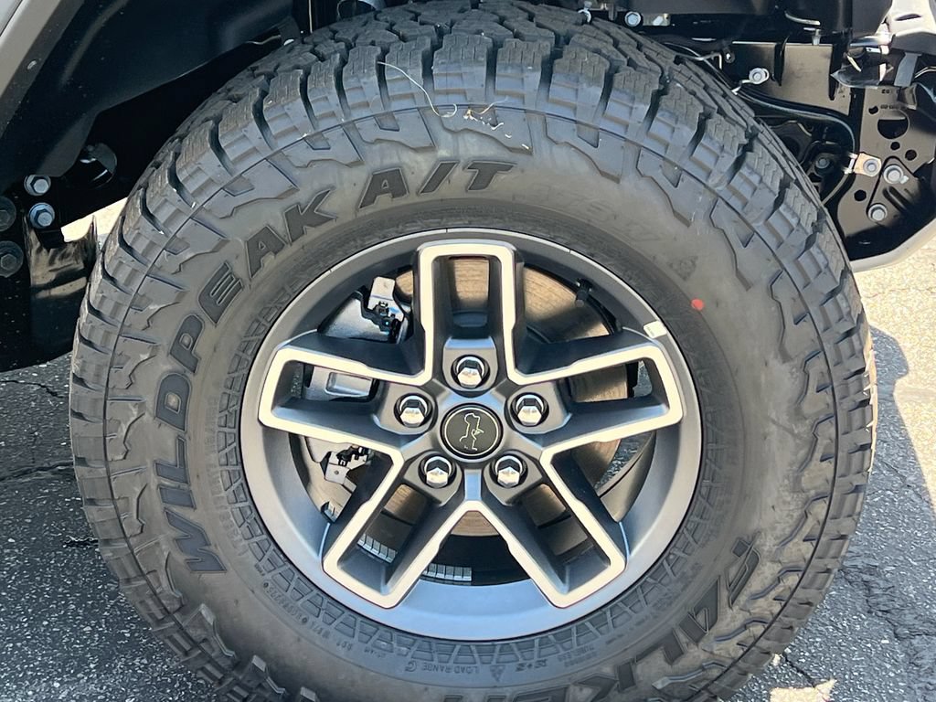 New 2026 Jeep Gladiator Mojave AWD/4WD image 15