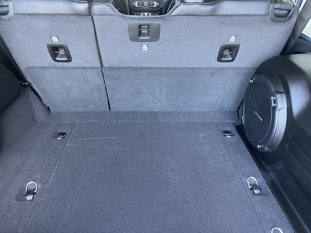 New 2026 Jeep Wrangler Unlimited Rubicon AWD/4WD image 27