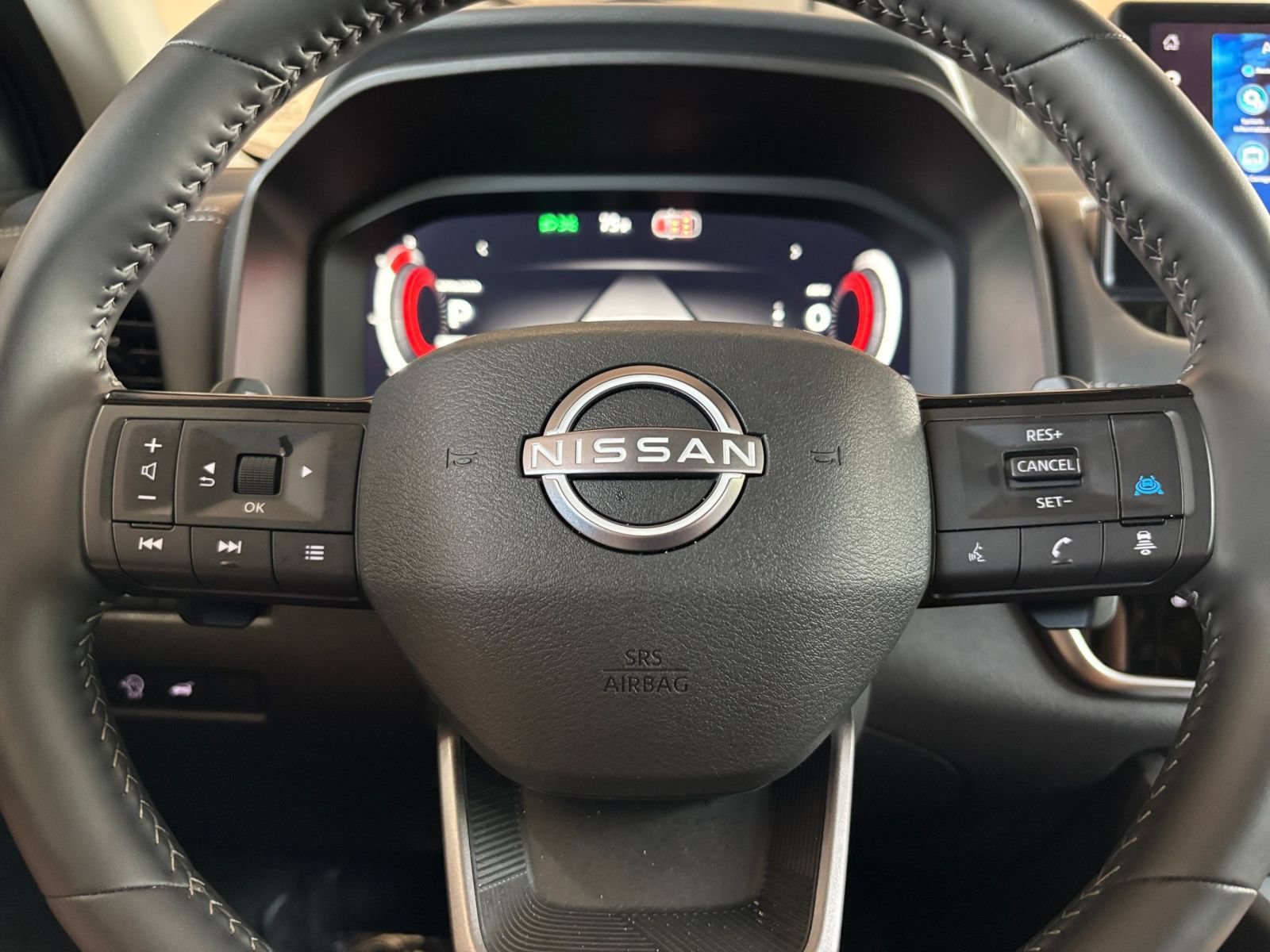 Used 2026 Nissan Rogue SL FWD image 29