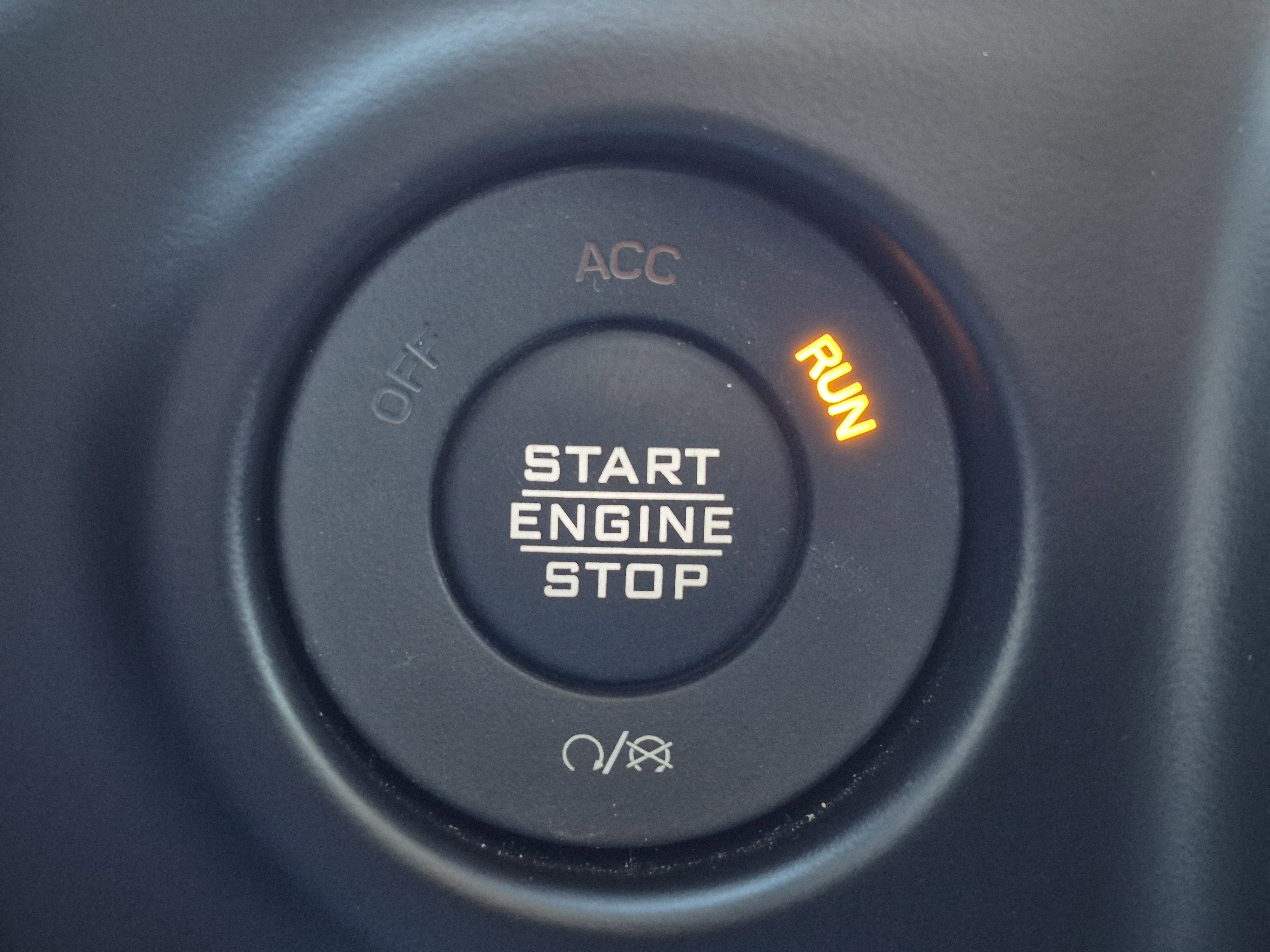 Used 2022 Jeep Wrangler Unlimited Sahara AWD/4WD image 26