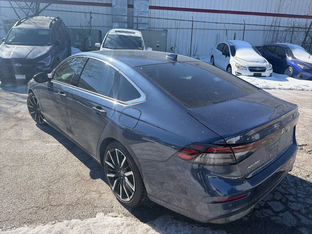 Used 2025 Honda Accord Touring image 5