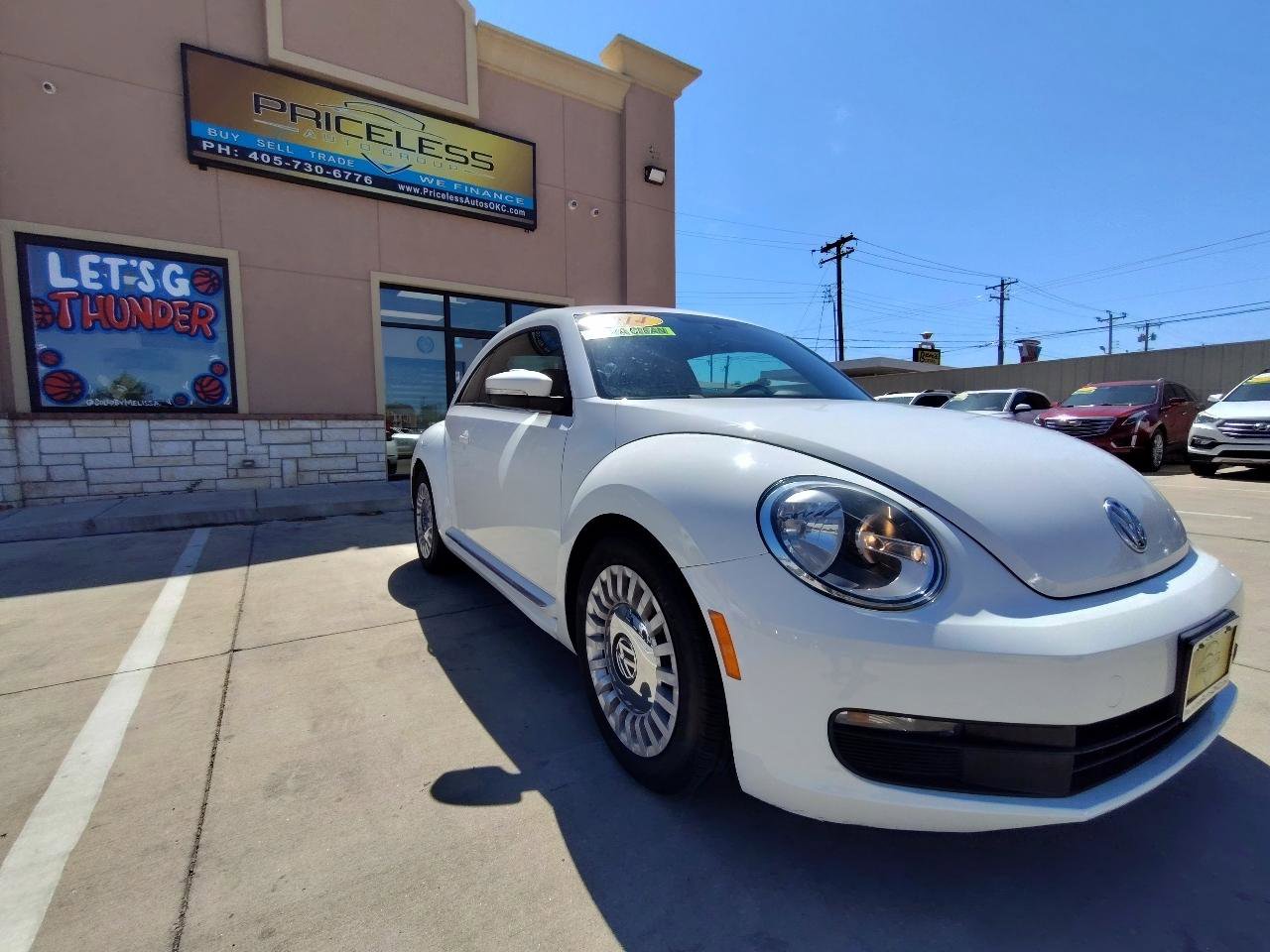 Used 2014 Volkswagen Beetle 2.5 image 2