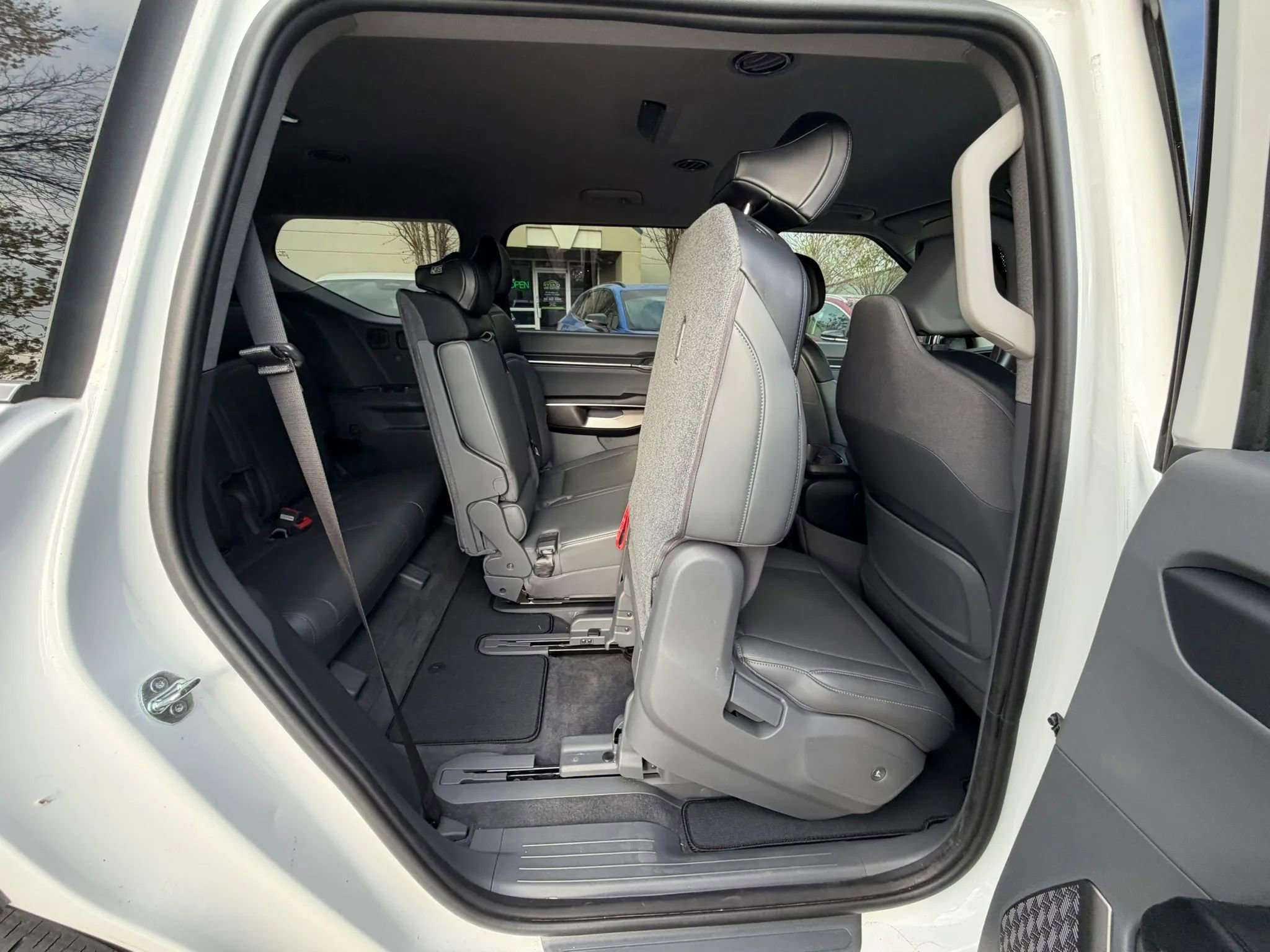 Used 2024 Kia EV9 Light image 22