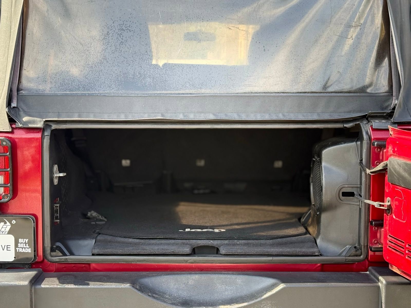 Used 2012 Jeep Wrangler Unlimited Sport image 42