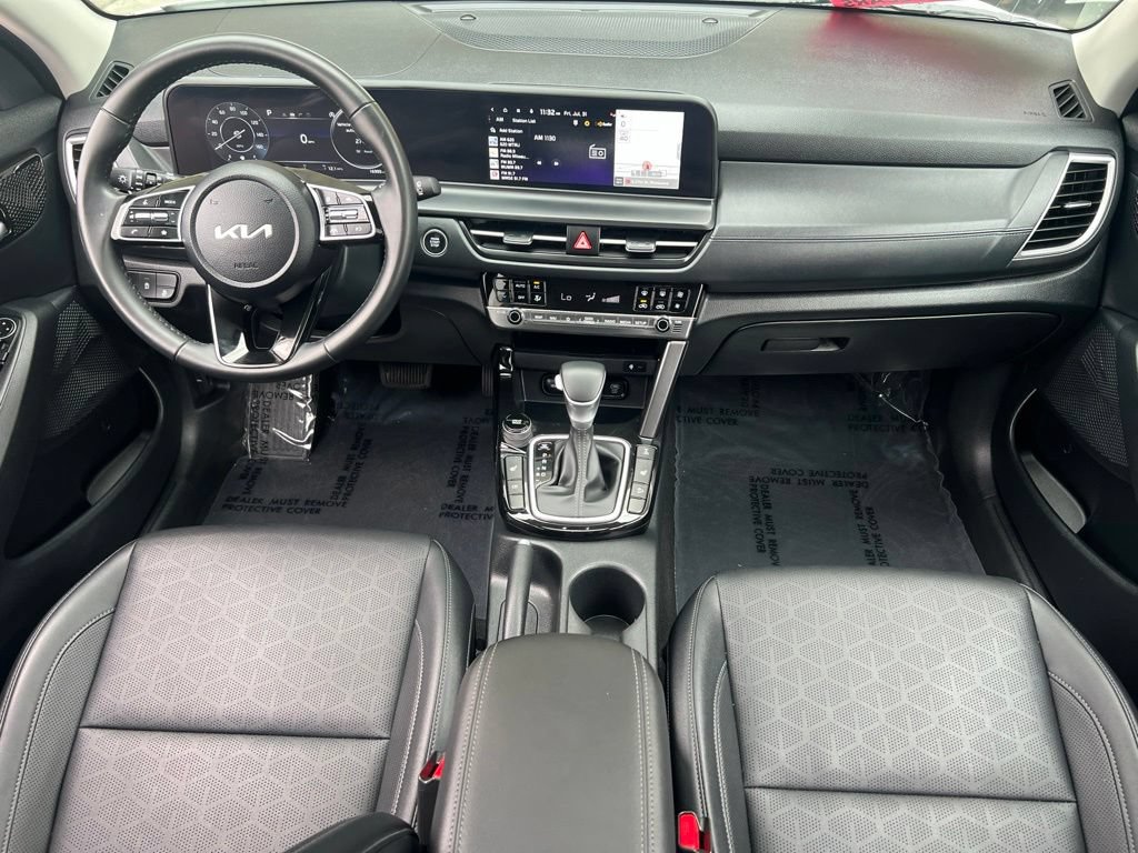Certified 2024 Kia Seltos EX AWD/4WD image 20