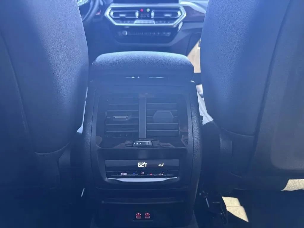 Used 2024 BMW X3 xDrive30i w/ Premium Essential Package image 19