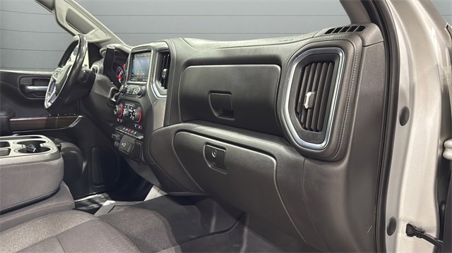 Used 2021 Chevrolet Silverado 1500 RST image 32