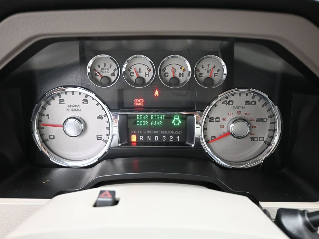 Used 2010 Ford F350 Lariat image 13