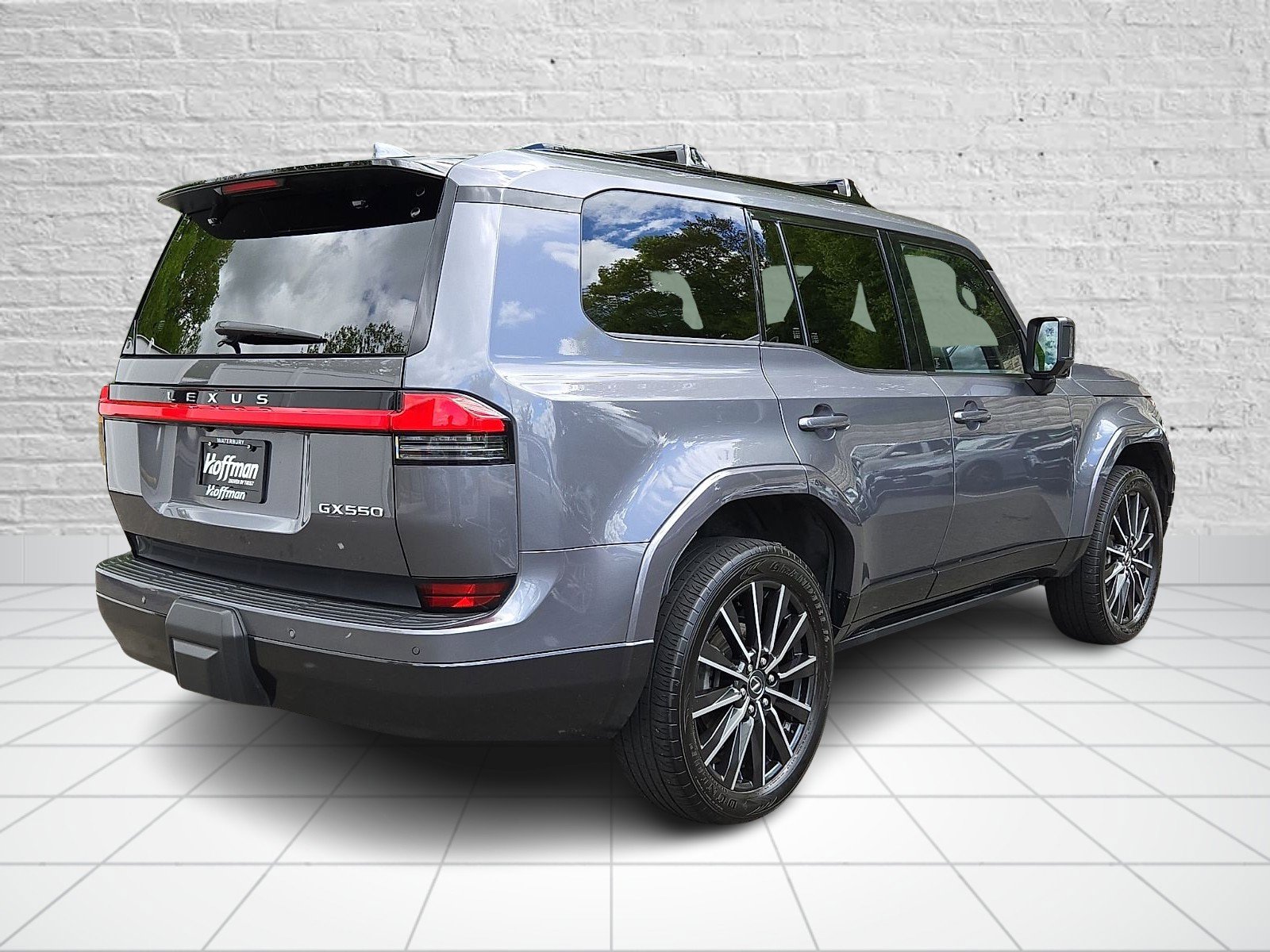 Used 2024 Lexus GX 550 w/ Accessory Package (2T) AWD/4WD image 6
