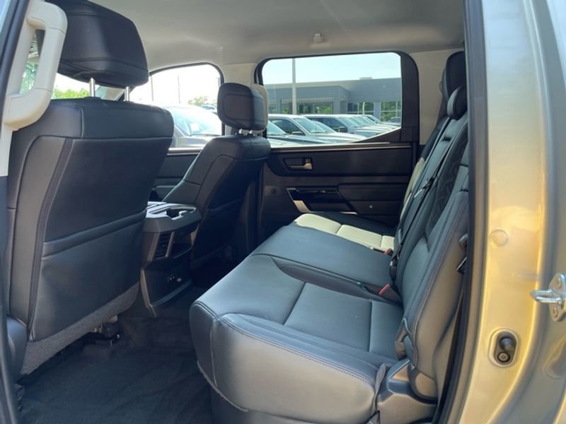 Used 2024 Toyota Tundra Limited image 9