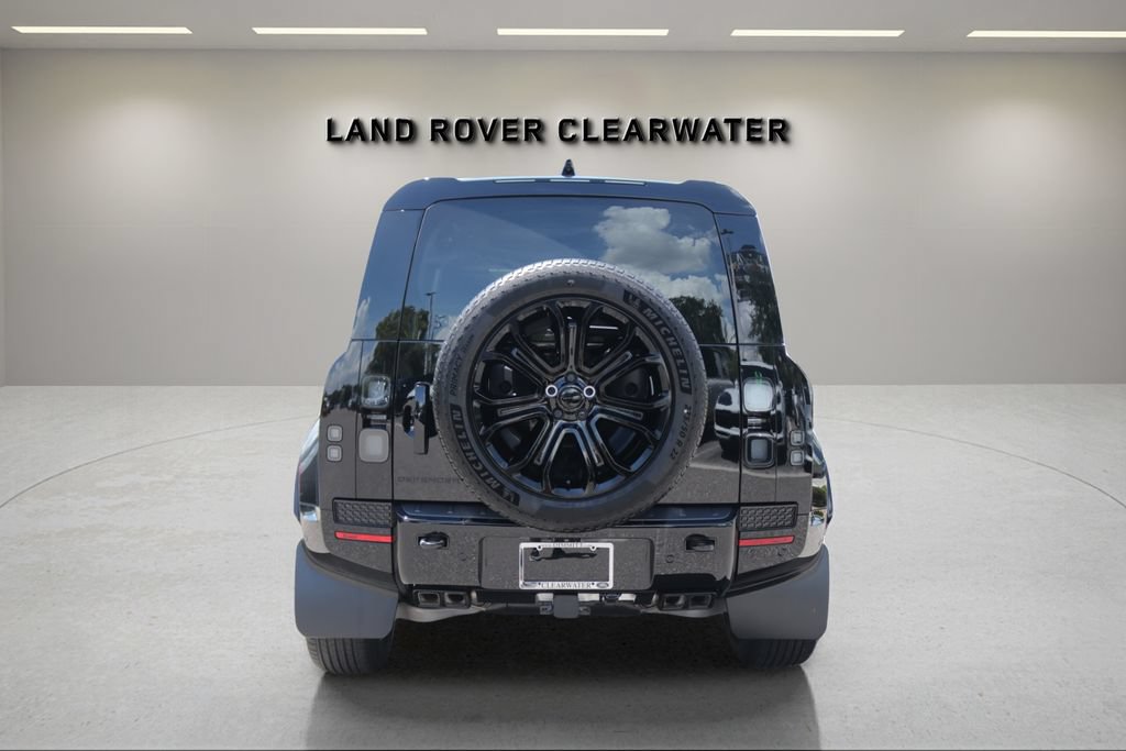 New 2026 Land Rover Defender 110 OCTA AWD/4WD image 4