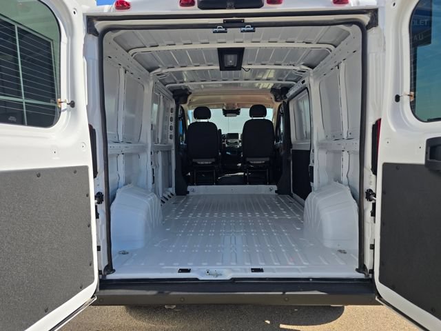 Used 2025 RAM ProMaster 1500 w/ Quick Order Package 22G SLT FWD image 8