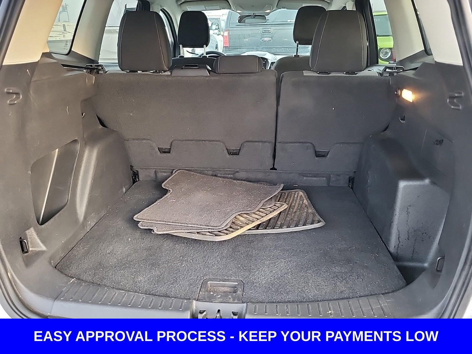 Used 2019 Ford Escape SE image 18