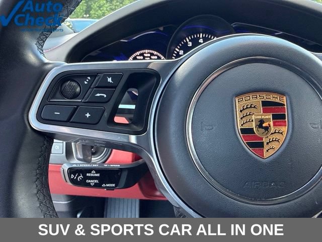 Used 2022 Porsche Cayenne AWD/4WD image 37