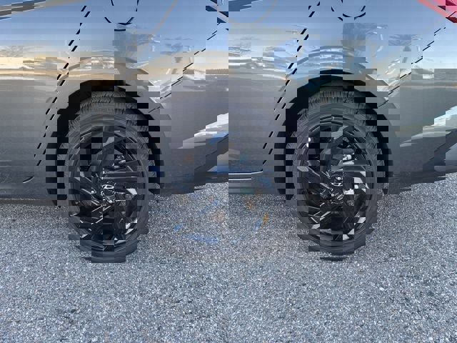 New 2026 Hyundai Elantra Sport image 37