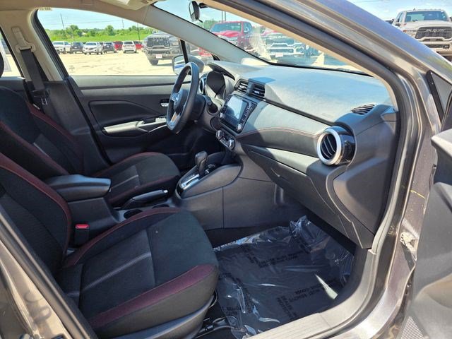 Used 2024 Nissan Versa SR FWD image 16