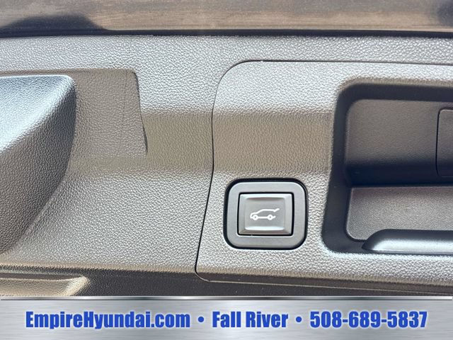 Used 2018 GMC Acadia SLT AWD/4WD image 15