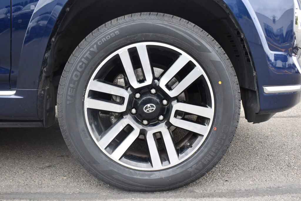 Certified 2024 Toyota 4Runner Limited AWD/4WD image 28