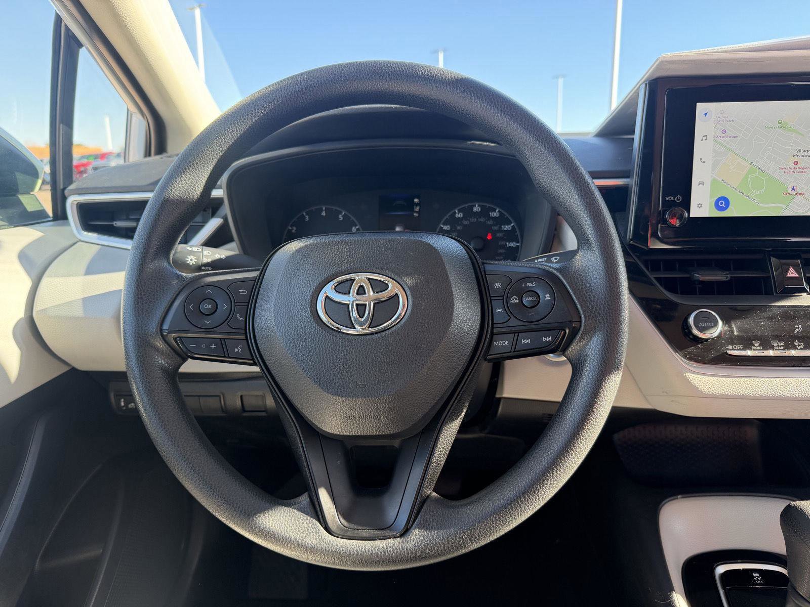 Used 2023 Toyota Corolla LE image 28