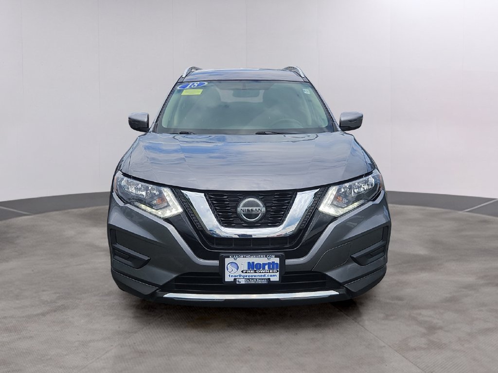 Used 2018 Nissan Rogue SV AWD/4WD image 2