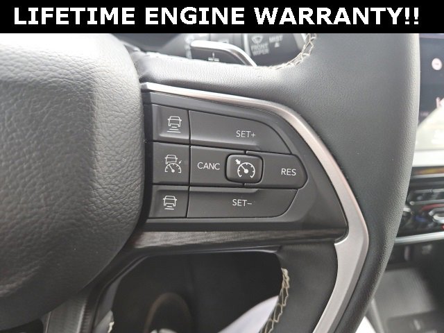 Used 2024 Jeep Grand Cherokee L Laredo image 19