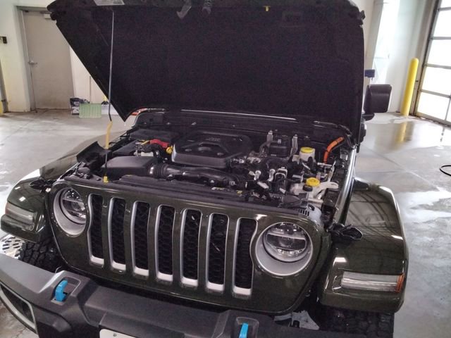 Used 2022 Jeep Wrangler Unlimited Sahara 4xe w/ Cold Weather Group image 11