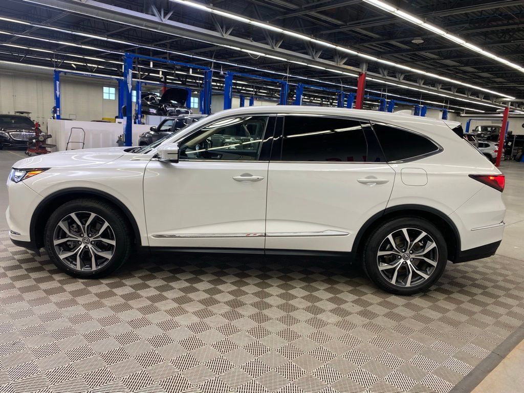 Used 2022 Acura MDX FWD w/ Technology Package image 6