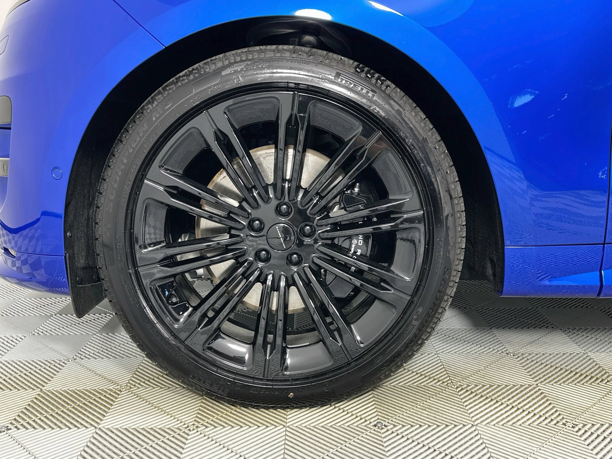 New 2026 Land Rover Range Rover Sport Autobiography AWD/4WD image 9