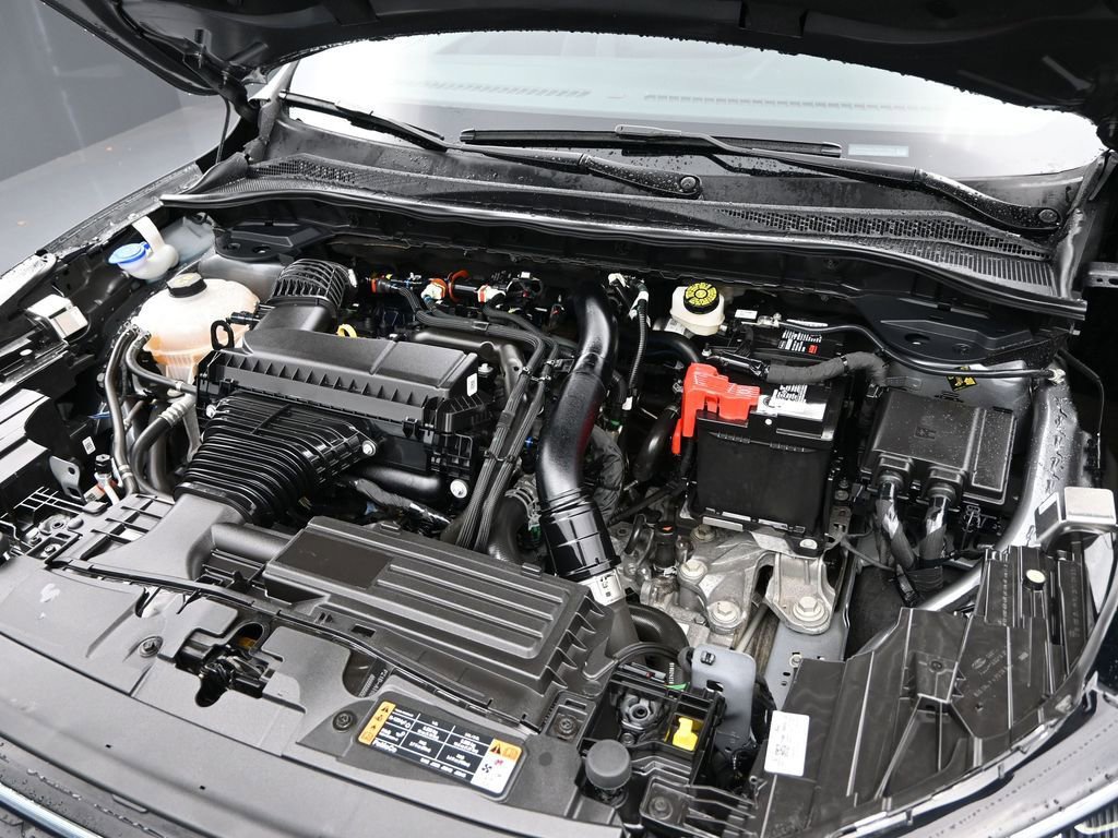 Used 2024 Ford Escape Platinum image 10