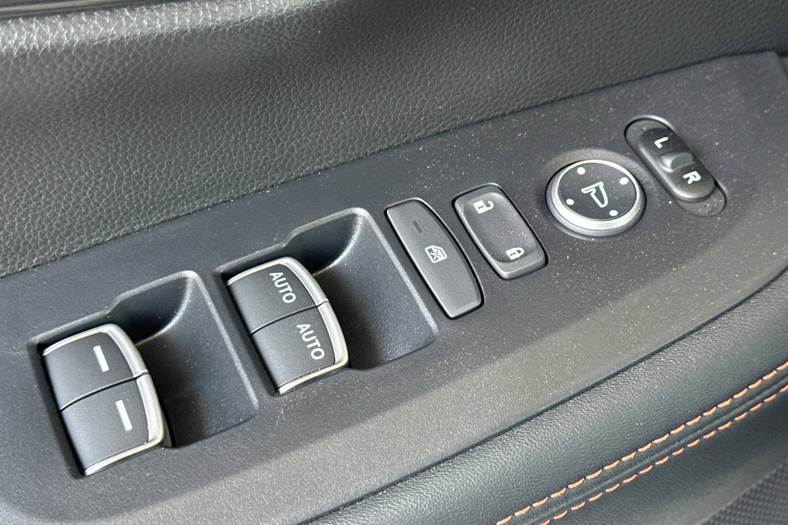 New 2026 Honda HR-V Sport image 13