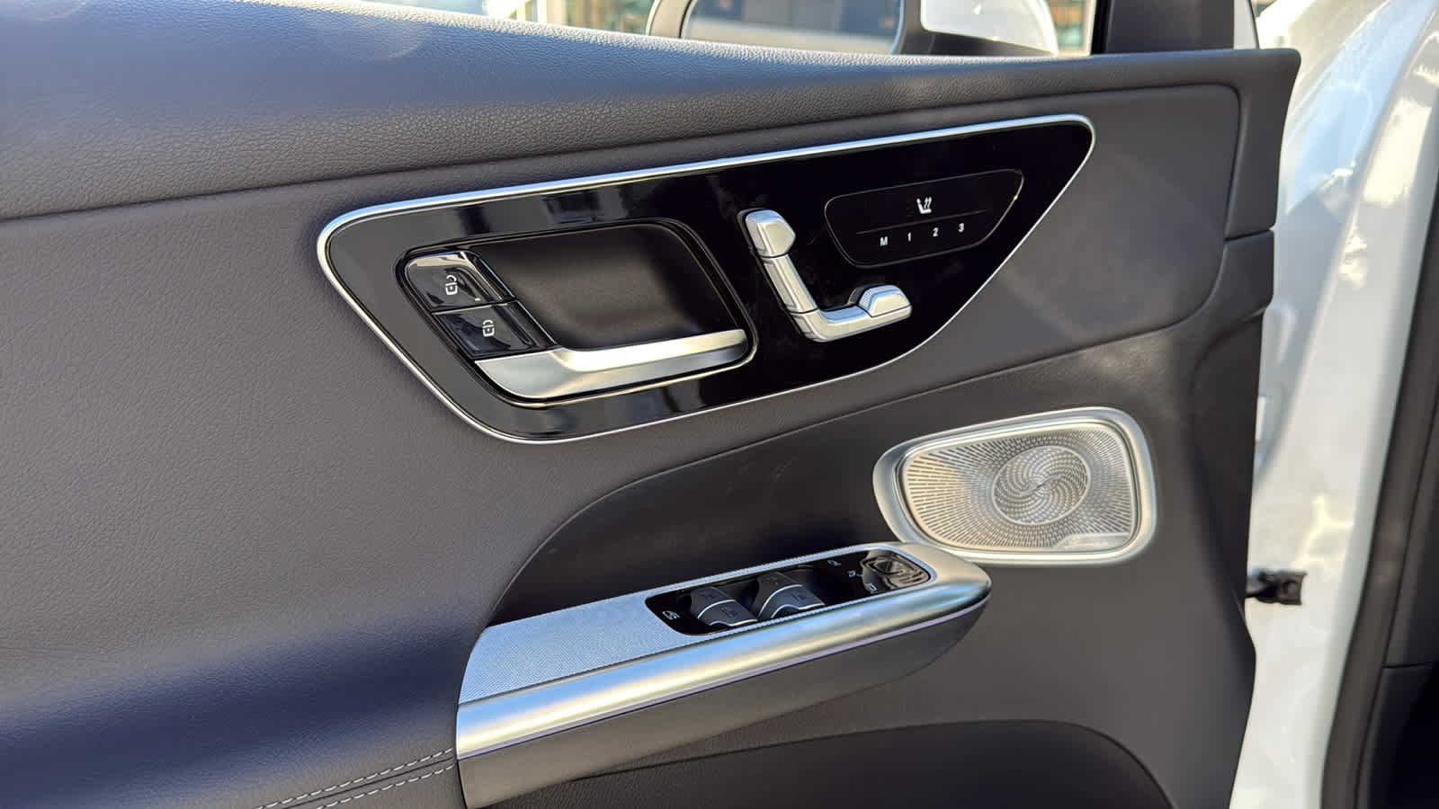 New 2026 Mercedes-Benz GLC 300 4MATIC image 16