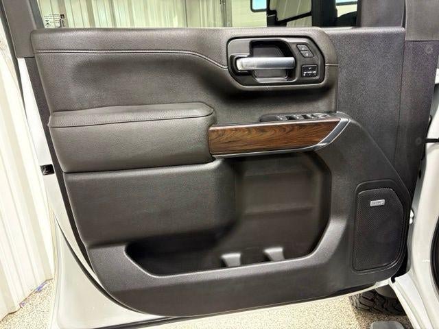 Used 2023 GMC Sierra 2500 SLT w/ SLT Premium Package AWD/4WD image 13