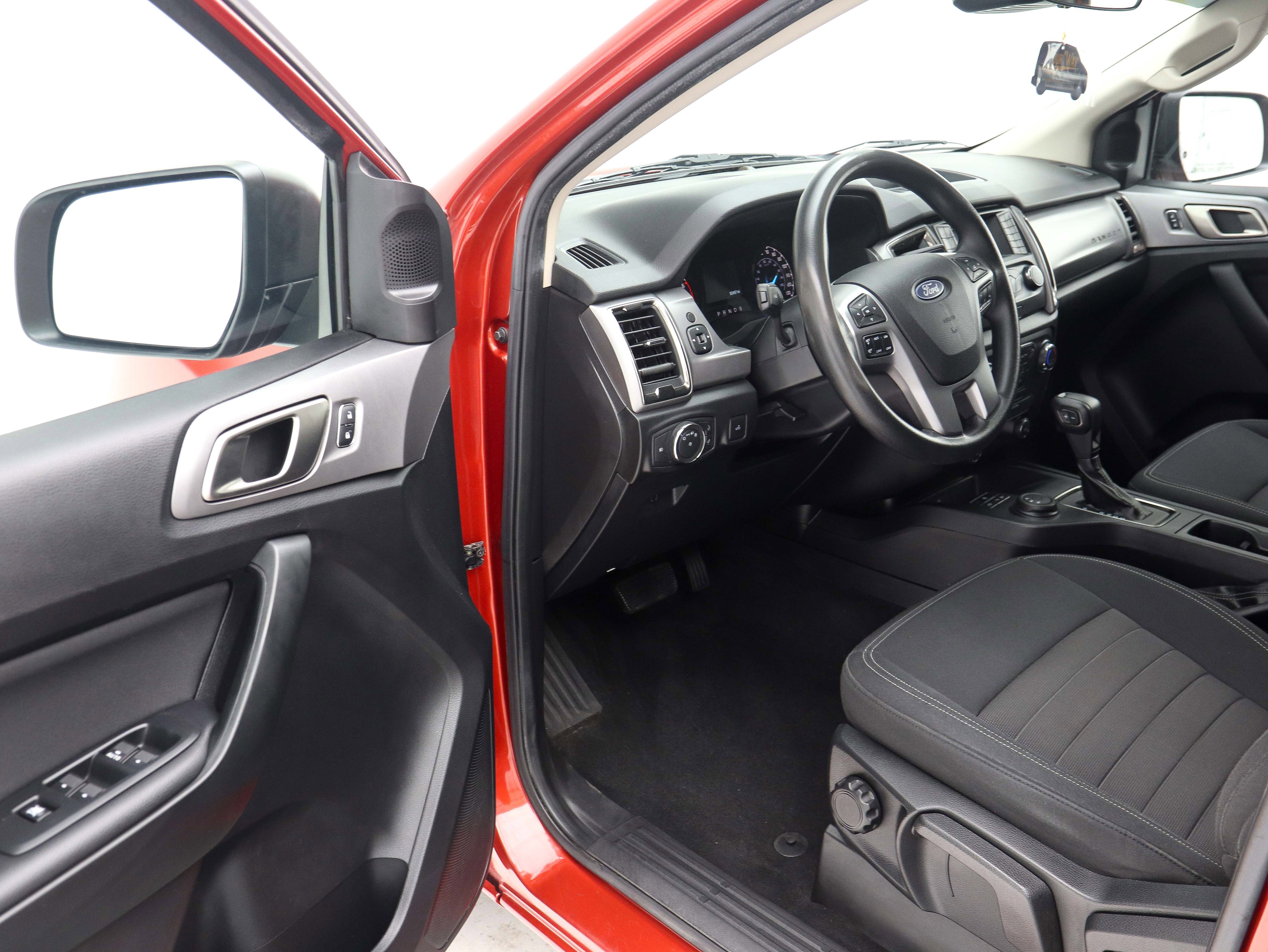 Used 2019 Ford Ranger XLT w/ Trailer Tow Package image 17