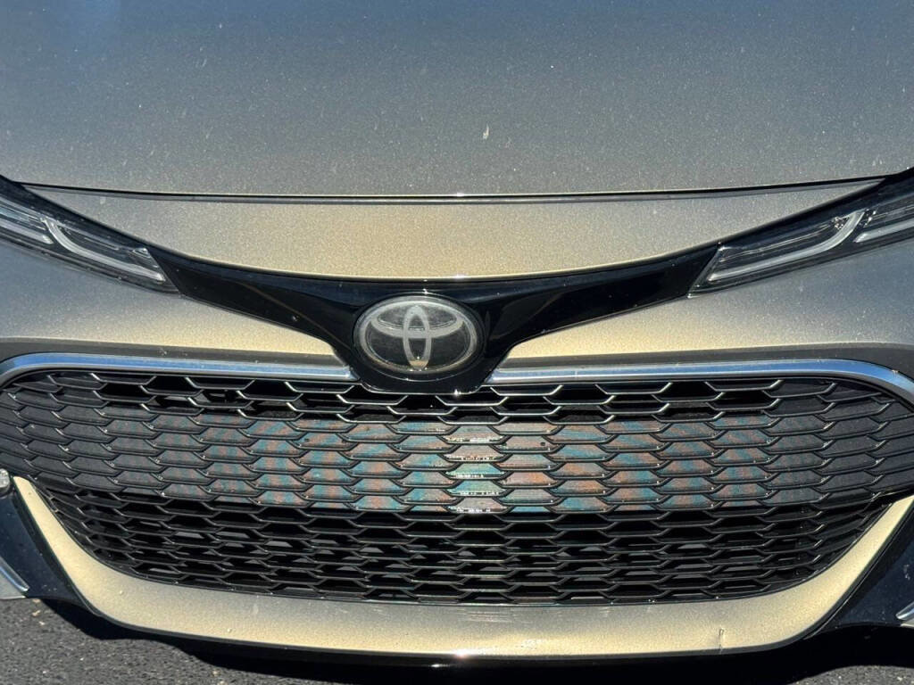 Used 2019 Toyota Corolla XSE image 25